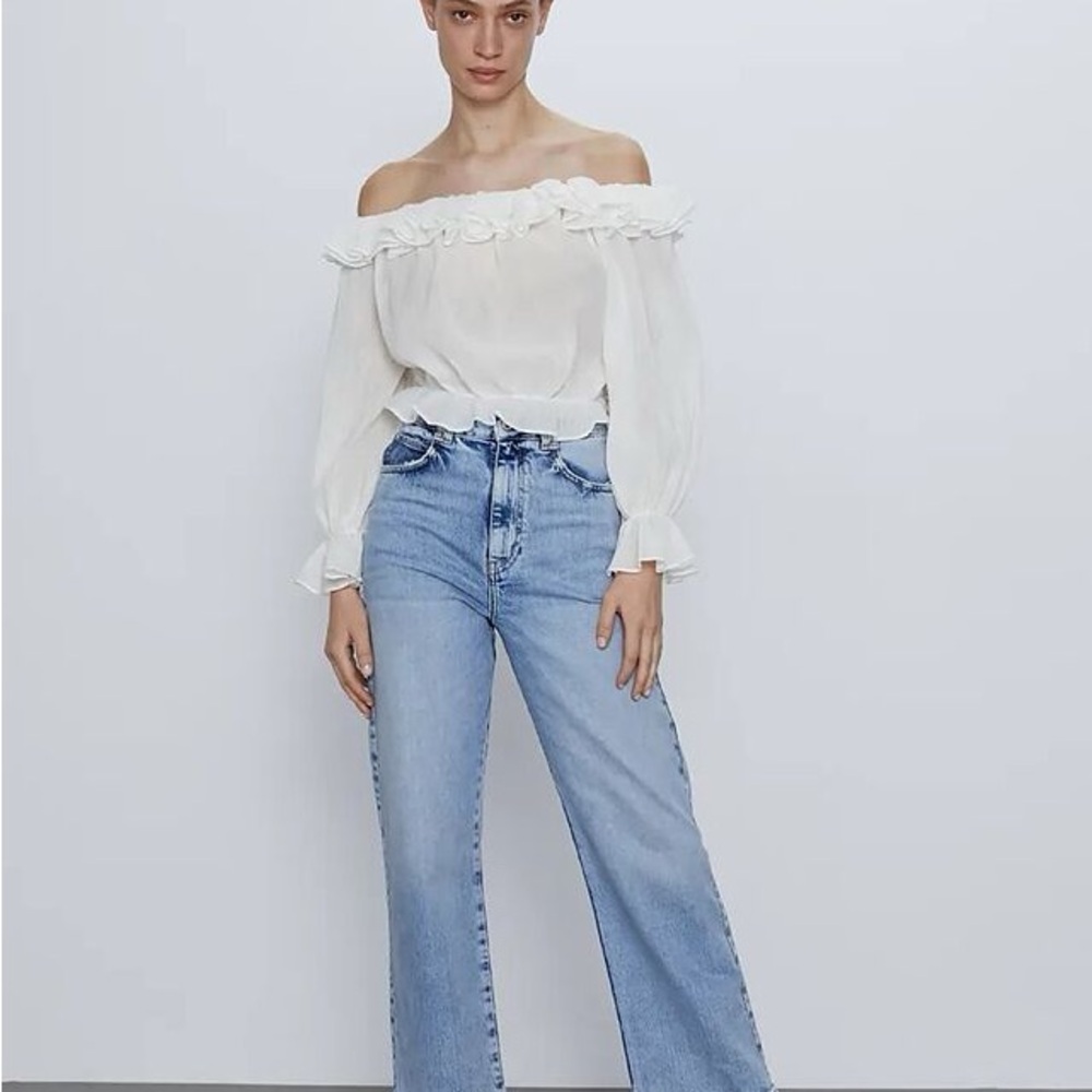 🆕 Zara Off-Shoulder Top